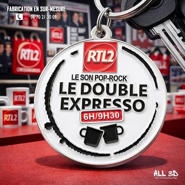 Porte-clés métal personnalisé émaillé 2D